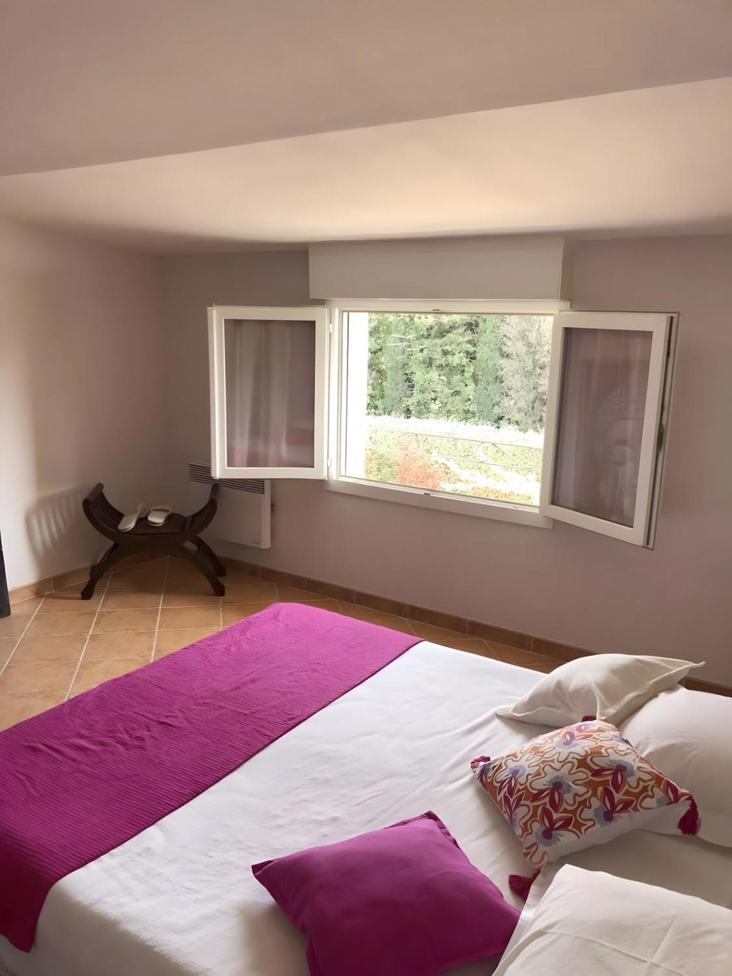 Mas De La Crozette Villa Monteux Eksteriør bilde